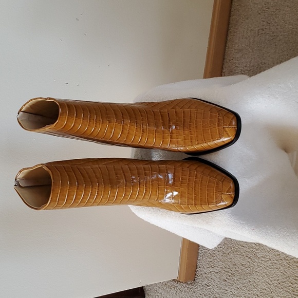 Aeyde Croc Print Leather Boot - Picture 11 of 12